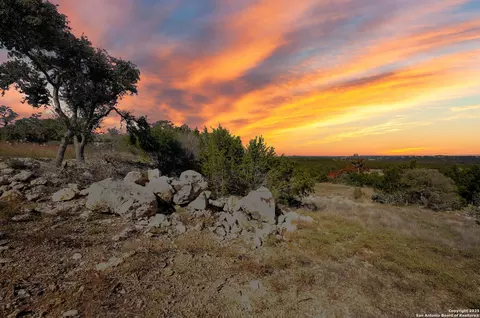 2211 San Jose, Canyon Lake, TX 78133
