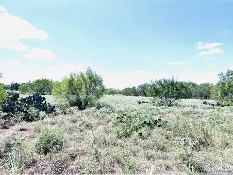 0 N State Highway 16, Jourdanton, TX 78026