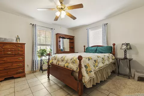 Bedroom - 944 County Road 769, Devine, TX 78016 photo 1 of 3
