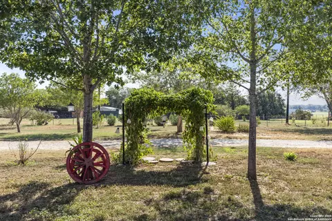Exterior - 944 County Road 769, Devine, TX 78016 photo 3 of 8