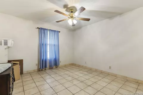Bedroom - 944 County Road 769, Devine, TX 78016 photo 2 of 3