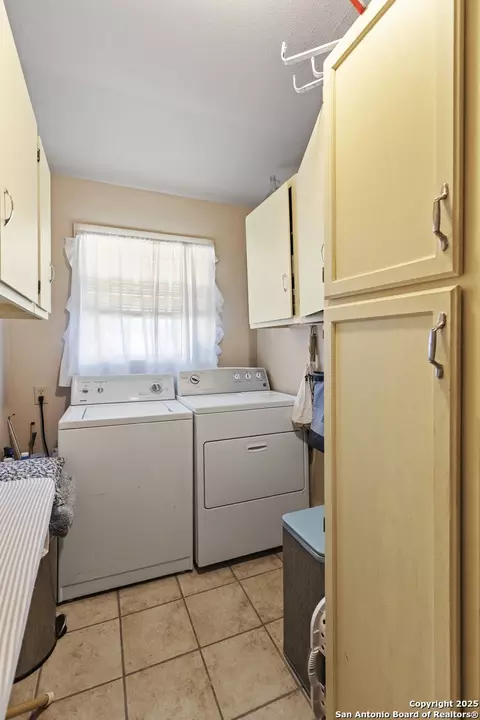 Other - 944 County Road 769, Devine, TX 78016 photo 6 of 6