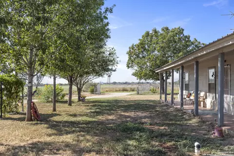 Exterior - 944 County Road 769, Devine, TX 78016 photo 2 of 8