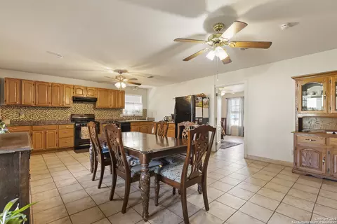 Other - 944 County Road 769, Devine, TX 78016 photo 4 of 6