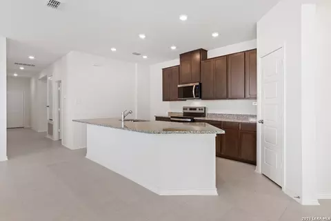 9306 Devils Riv, Converse, TX 78109 photo 15