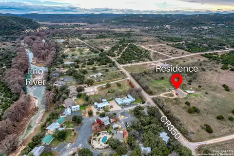 1189 Cr 350, Concan, TX 78838