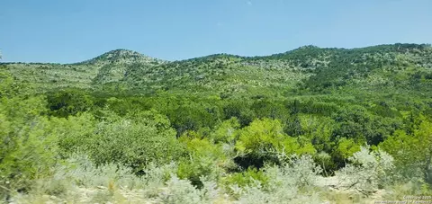 0 Cr 408, Uvalde, TX 78801
