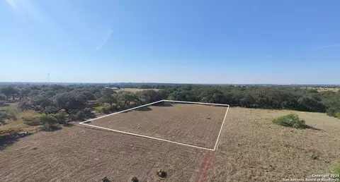 tbd County Road 665, Devine, TX 78016