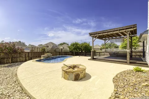 132 Destiny Dr, Boerne, TX 78006