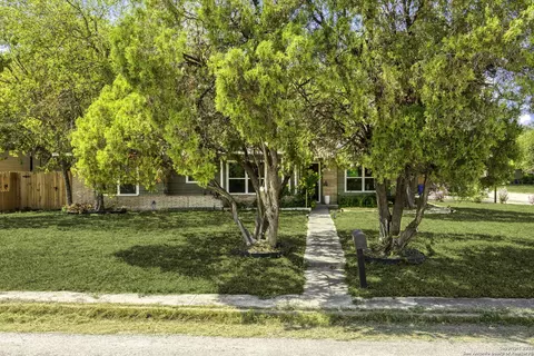 107 Grantham, San Antonio, TX 78218