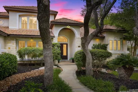 24630 Bogey Rdg, San Antonio, TX 78260