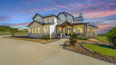 2116 Senora Rdg, Canyon Lake, TX 78133