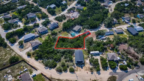 1121 Sleepy Holw, Spring Branch, TX 78070
