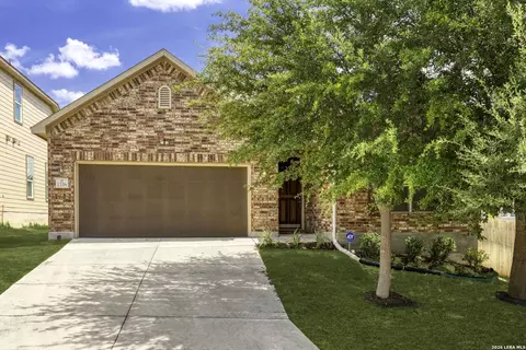 1338 Big Lk, San Antonio, TX 78245