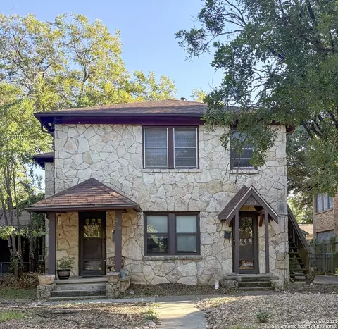 210 E Lullwood Ave, San Antonio, TX 78212