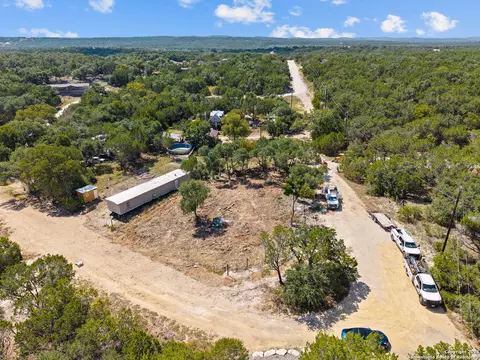 1241 Deer Vly, Spring Branch, TX 78070