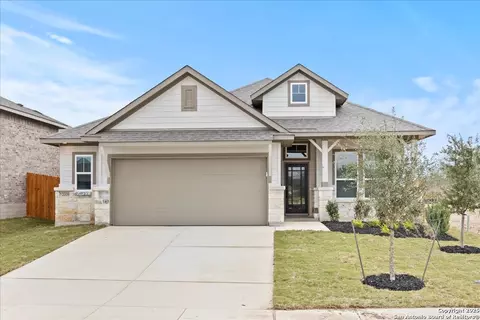2009 Shepards St, Seguin, TX 78155