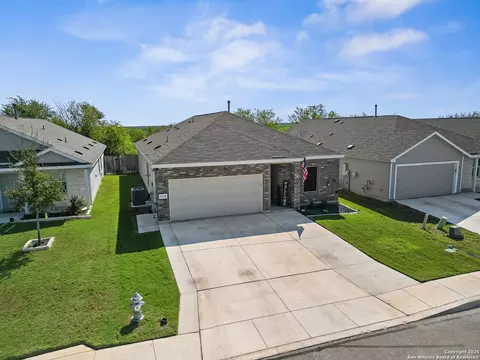 6718 Carlton Crst, San Antonio, TX 78253