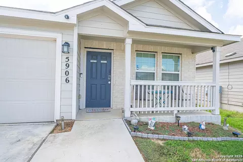 5906 Larkspur Vly, San Antonio, TX 78218