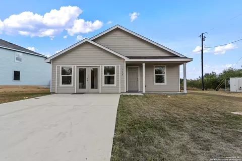 100 Vista Vw, Floresville, TX 78114
