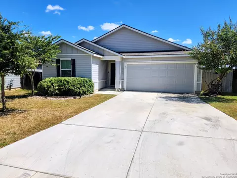 6420 Legato Curv, San Antonio, TX 78252