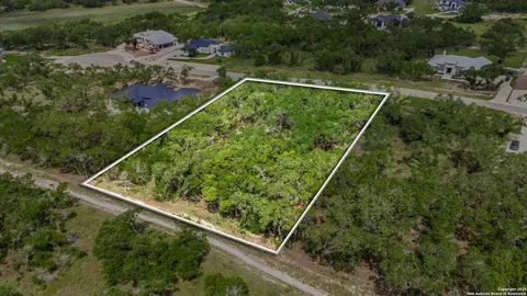 717 Live Oak Rdg, Bulverde, TX 78163
