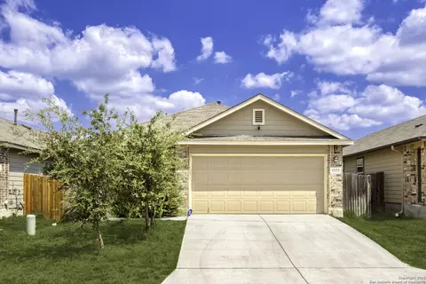 12123 Sampson Crk, San Antonio, TX 78245
