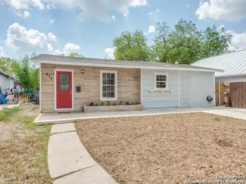 210 Venice, San Antonio, TX 78201