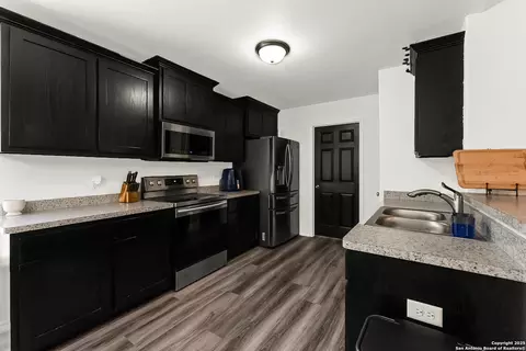 Kitchen - 105 Brite Ln, Poteet, TX 78065 photo 1 of 1