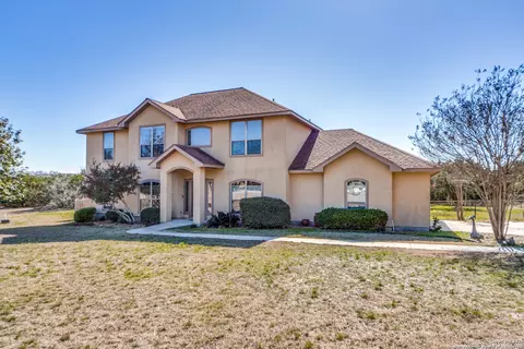 811 Stirrup Dr, Spring Branch, TX 78070