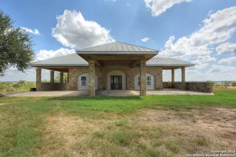 6887 Von Ormy, Von Ormy, TX 78073 photo 34