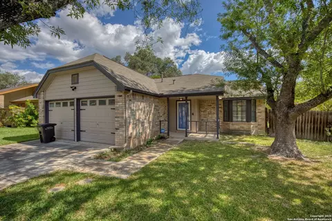 6522 Forest Vlg, San Antonio, TX 78250