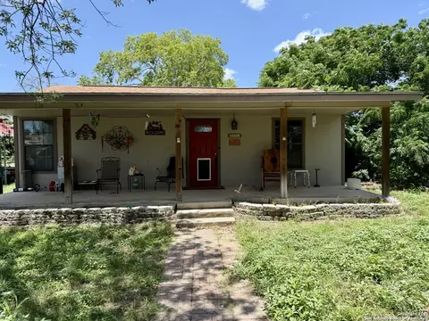 14935 Adams, Lytle, TX 78052