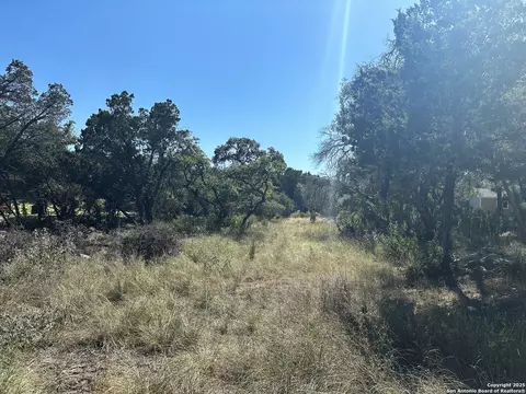 132 Lexington, Canyon Lake, TX 78133
