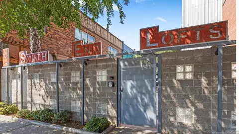 1339 S Flores #105B, San Antonio, TX 78204