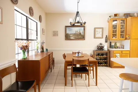 Dining - 1219 County Road 761, Devine, TX 78016 photo 1 of 1