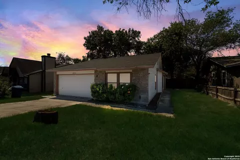 5111 Anacacho, San Antonio, TX 78217