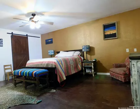 Bedroom - 462 County Road 763, Devine, TX 78016 photo 5 of 5