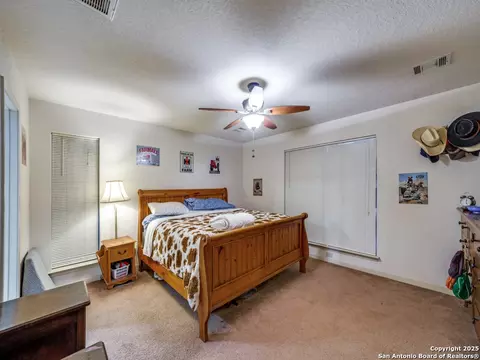 Bedroom - 4979 Fm 1343, Devine, TX 78016 photo 1 of 4