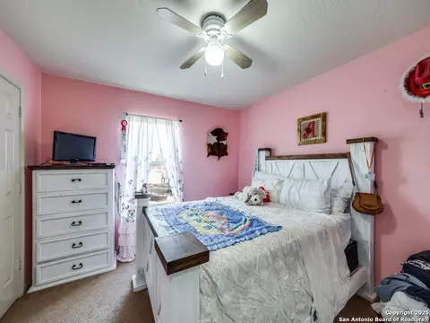 Bedroom - 4979 Fm 1343, Devine, TX 78016 photo 4 of 4