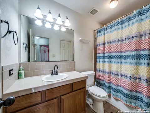 Bath - 4979 Fm 1343, Devine, TX 78016 photo 2 of 2
