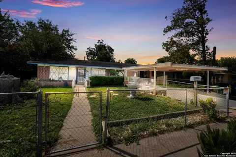 5030 Creekmoor, San Antonio, TX 78220