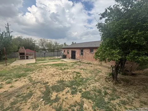 Other - 205 Sunset Loop, Laredo, TX 78046 photo 9 of 11