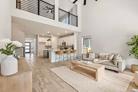 1707 Lawnside Rd, San Antonio, TX 78245