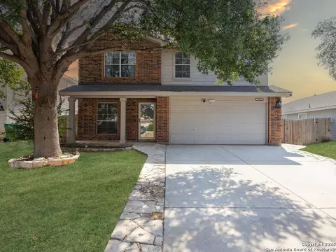 8964 Scarlet Crk, Universal City, TX 78148