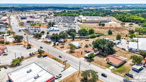 View/Area - 19239 Mcdonald, Lytle, TX 78052 photo 4 of 8