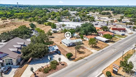 View/Area - 19239 Mcdonald, Lytle, TX 78052 photo 3 of 8