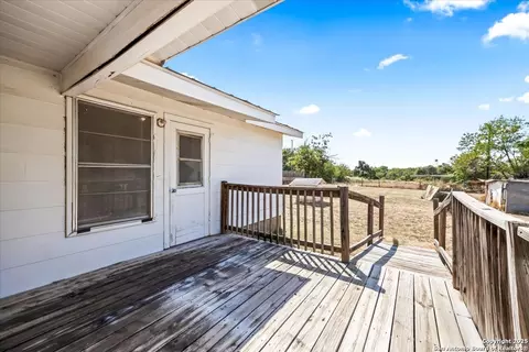 Exterior - 19239 Mcdonald, Lytle, TX 78052 photo 2 of 5