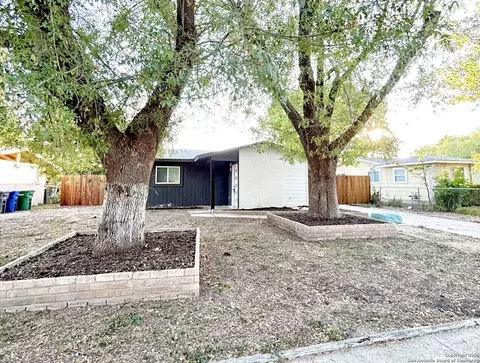7110 Shady Grv, San Antonio, TX 78227