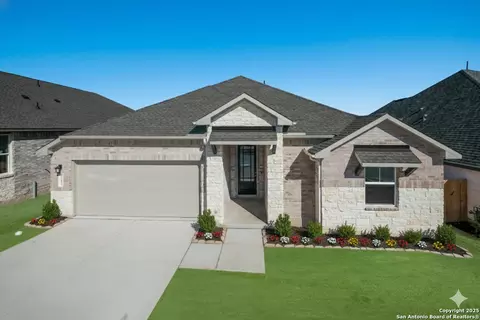 1832 Weinnacht, New Braunfels, TX 78132